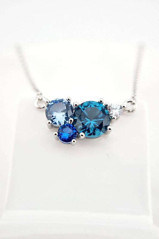 Blau Topas Kette, London Blue Topaz Necklace, Silber Halskette mit Blautopas, Aquamarin und blauem Saphir Edelstein, Edelstein Kette Silber