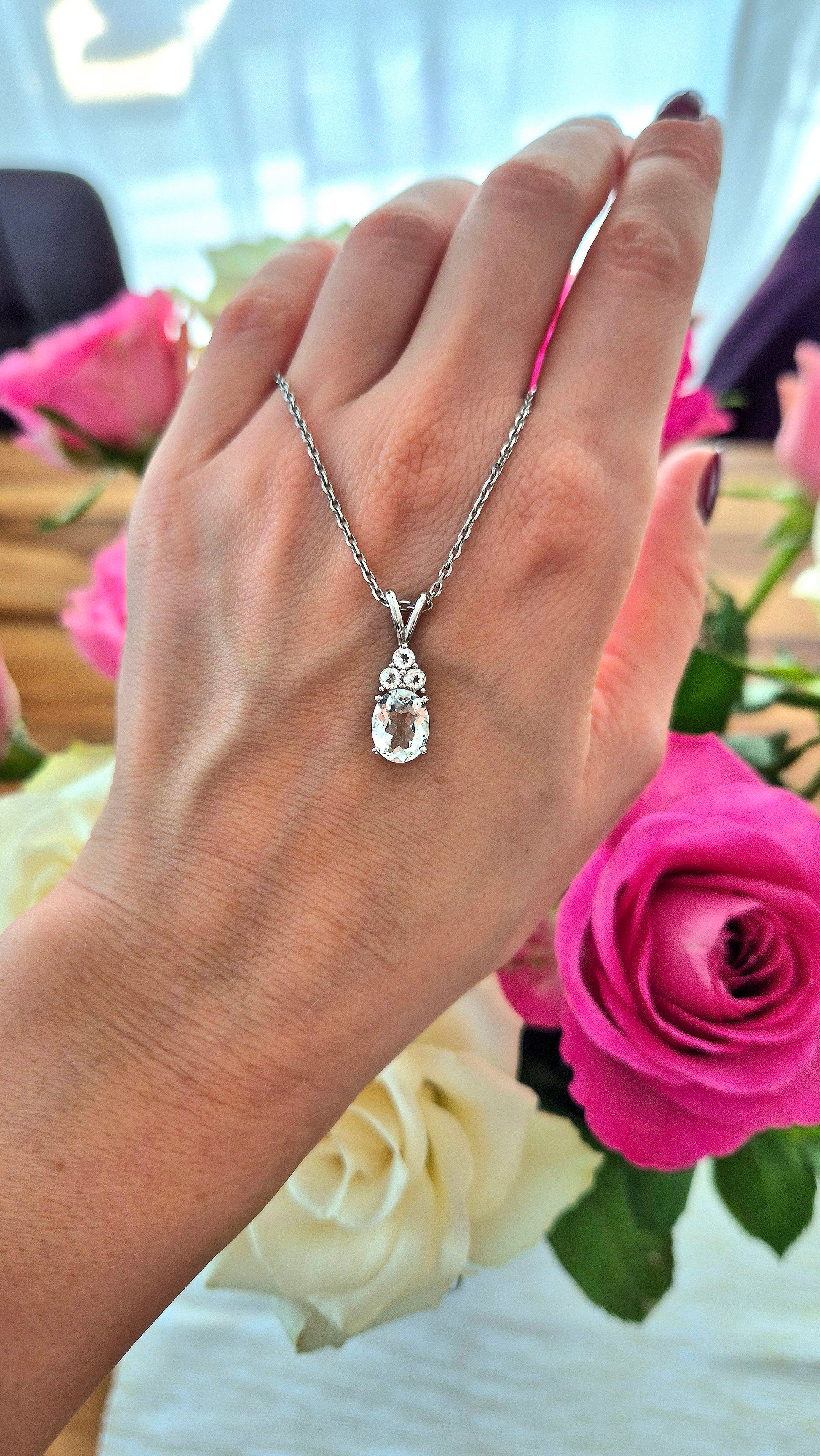 Weiss Topas Halskette, White Topaz Necklace, Topas Halskette, Topaz Necklace, Topaz pendant necklace, pendant Necklace, Anhänger Halskette, Anhänger Kette, Silber Kette, Silber Halskette, Silber Halskette Damen, elegant necklace, timeless necklace, Halskette, necklace 