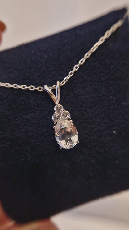 Weiss Topas Halskette, White Topaz Necklace, Topas Halskette, Topaz Necklace, Topaz pendant necklace, pendant Necklace, Anhänger Halskette, Anhänger Kette, Silber Kette, Silber Halskette, Silber Halskette Damen, elegant necklace, timeless necklace, Halskette, necklace 