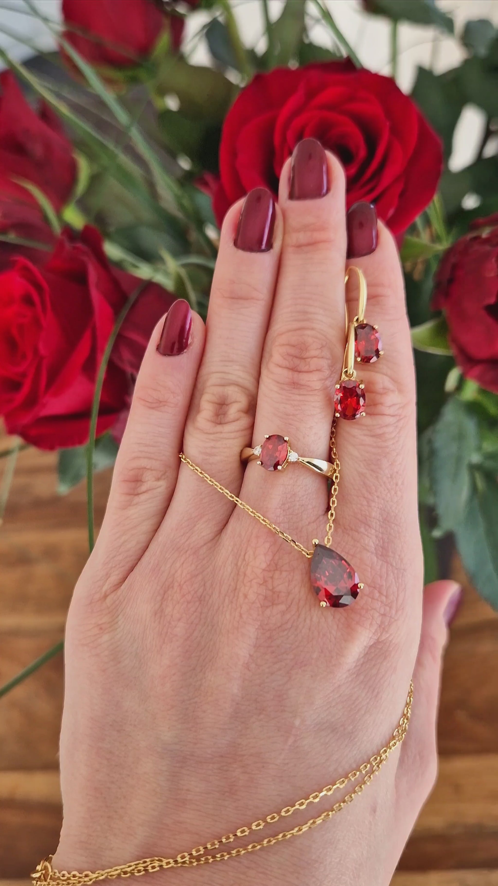 Red garnet jewelry set, roter Granat Schmuckset, Granat Ring, Granat Ohrringe, Garnet ring, garnet earrings, Red Garnet Kette, red garnet necklace, Halskette, necklace, Halskette mit Anhänger, Granat Halskette, red pendant necklace, Kette mit Edelstein Anhänger - rote Granat Halskette Edelstein Anhänger red garnet, 925 Sterlingsilber Halskette